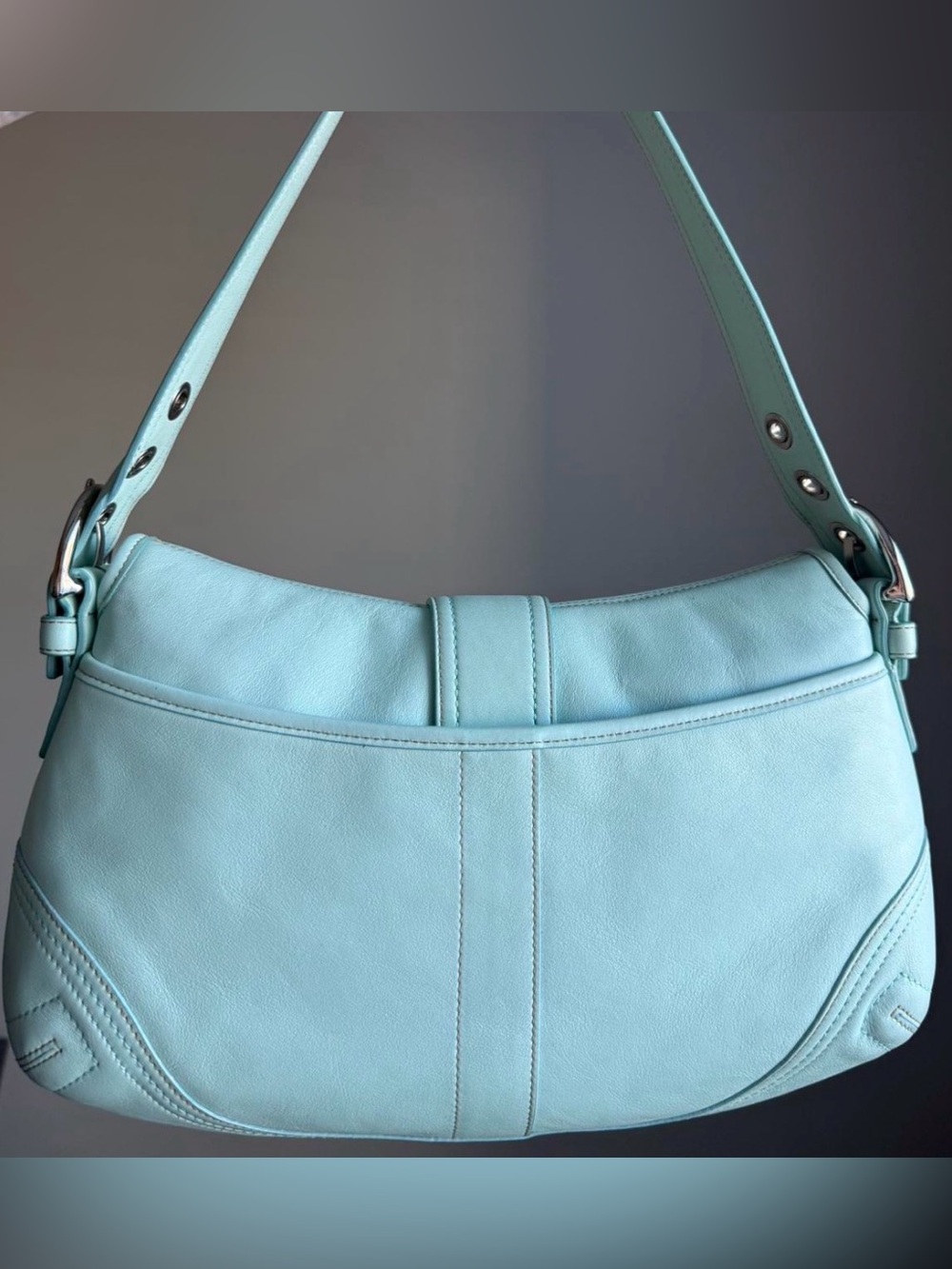 Authentic Coach Mint Green SoHo Y2K Shoulder Bag with Silver Hardware - Picture 2 of 5